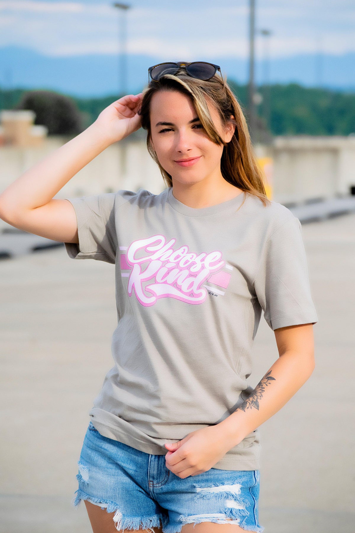 Choose Kind Tee - 512 Boutique